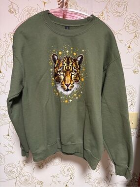 Bomb Party Olive Green Sweatshirt with Leopard Head Graphic